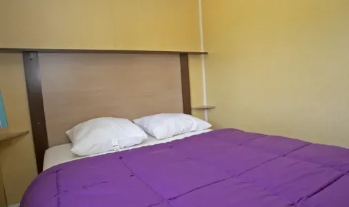 27922
