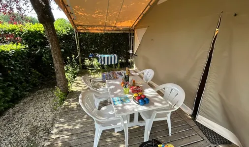 Tente Lodge 2 Chambres 4 Adultes et 1 Enfant Sans Sanitaires