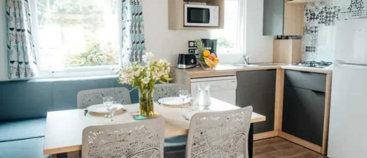 Mobil Home Confort + 4 Chambres 8 Personnes