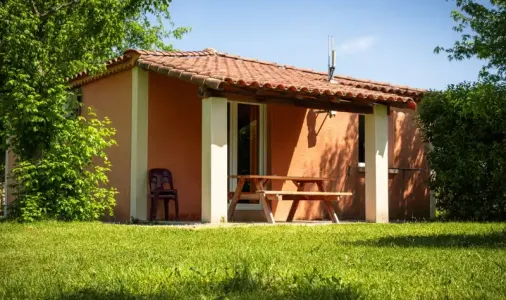 Gîte 2 Chambres 6 Personnes avec Jardin