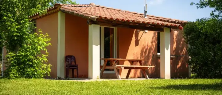 Gîte 2 Chambres 6 Personnes avec Jardin