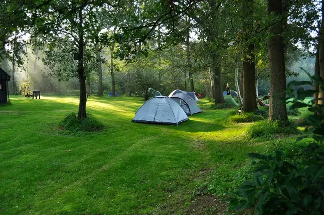 Camping - Loisirs sous la tente