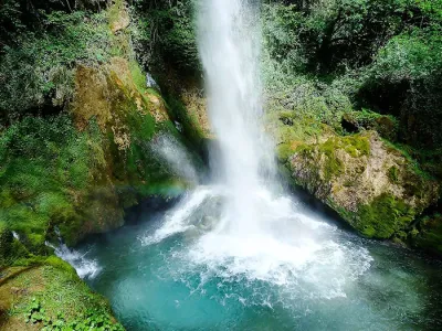 Chute de la Pissoire, Gorges Omblèze, Drôme