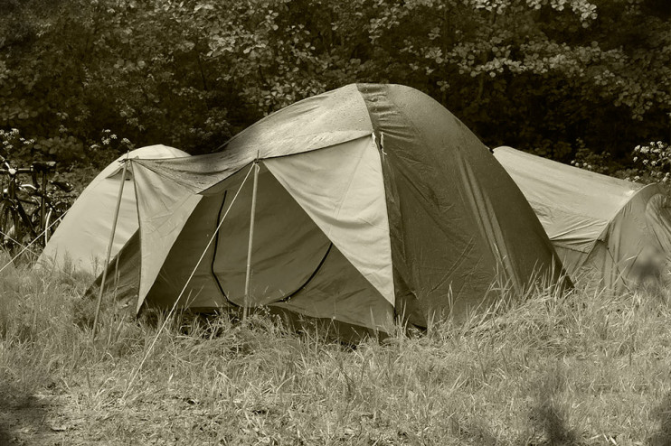 La liste du matériel indispensable pour le camping ! - FFCC