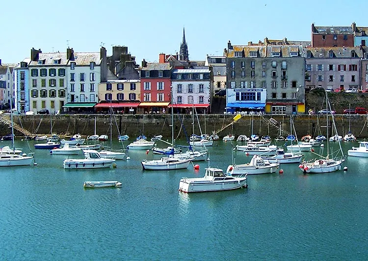 5 Bonnes raisons de faire du camping à Douarnenez