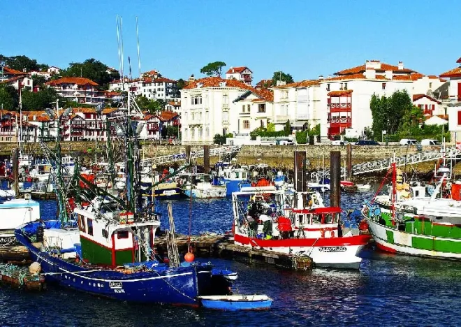 Port de Saint-Jean-de-Luz, Pyrénées-Atlantique