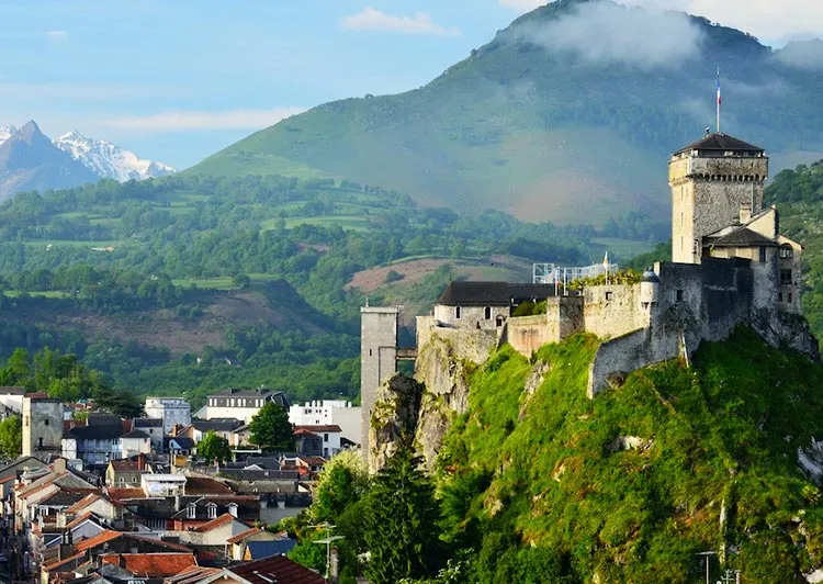 5 bonnes raisons de faire du camping dans les Hautes-Pyrénées